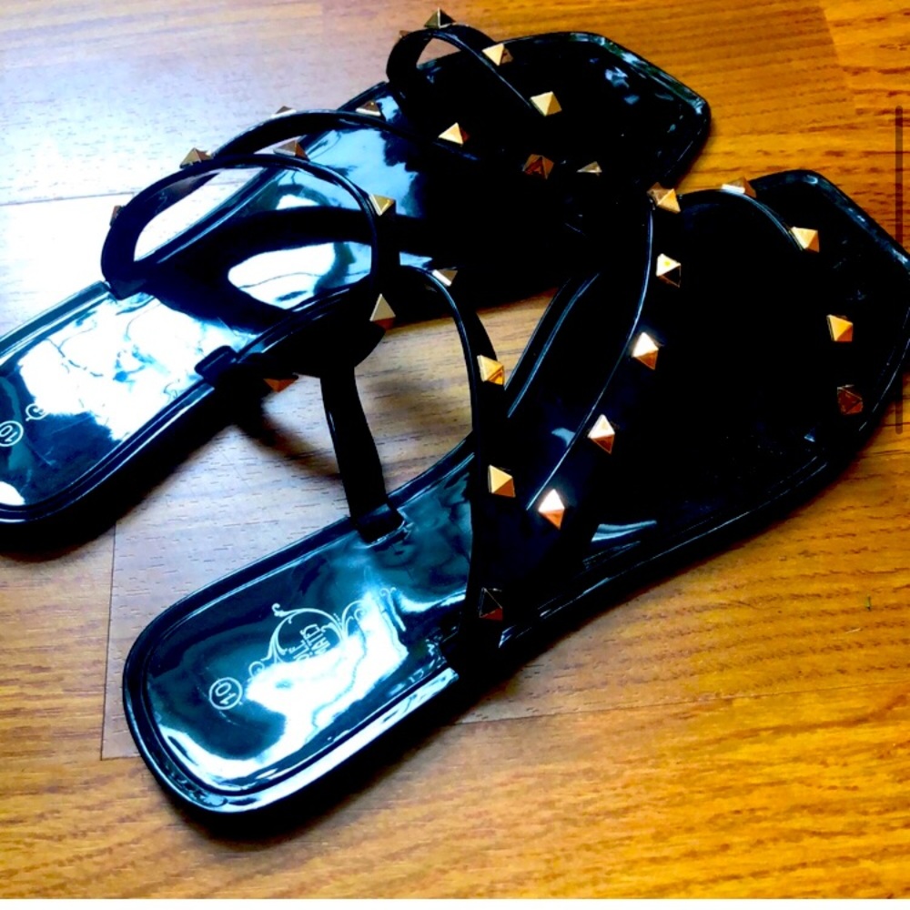 🖤✨Studded Black Jelly Slips Ons